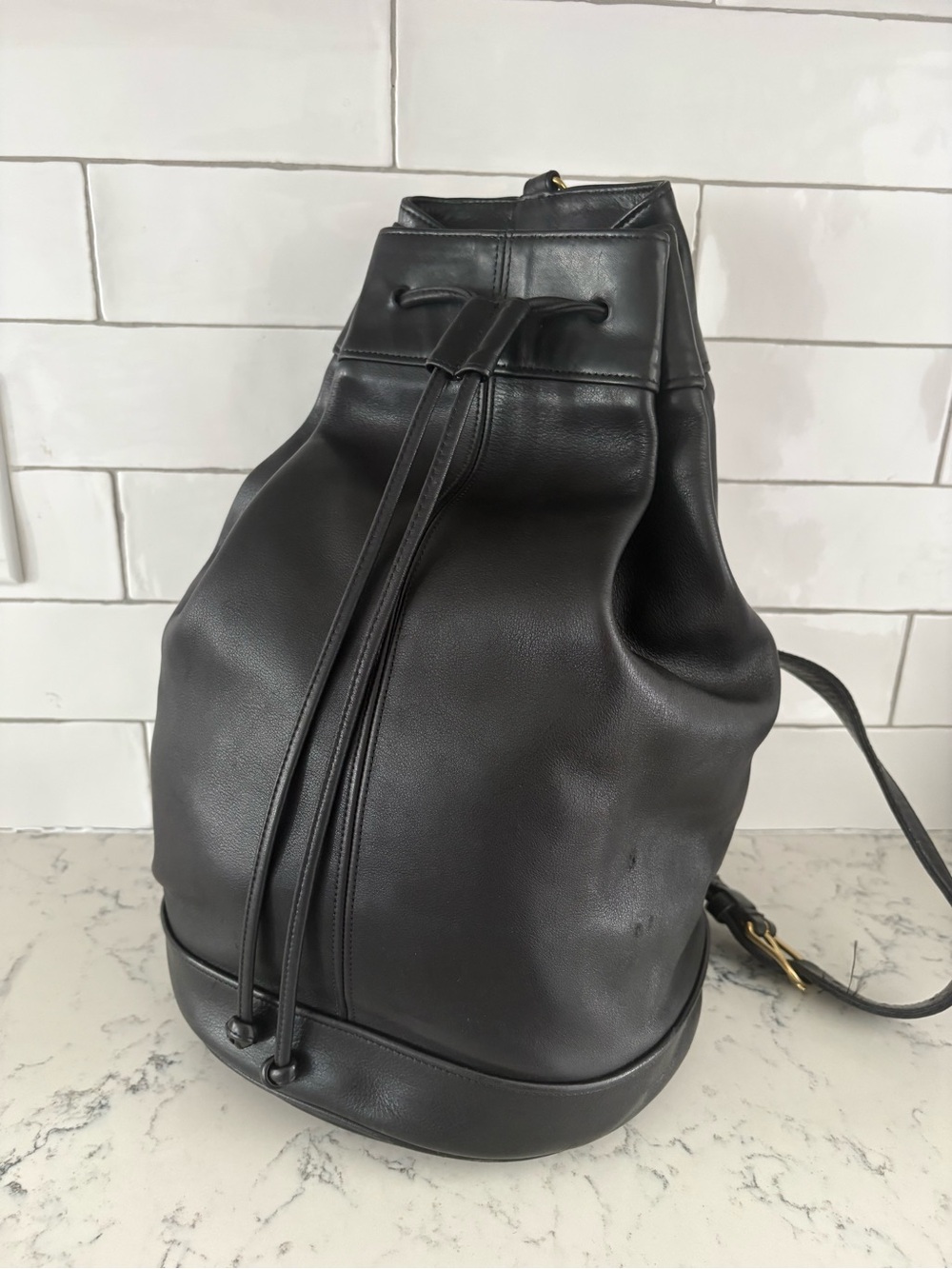 Vintage COACH #4023 Black Leather "Drawstring Sling" Duffle Sac Bucket Bag - USA